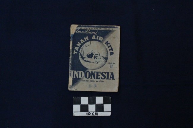 SR Ilmu Bumi jilid II