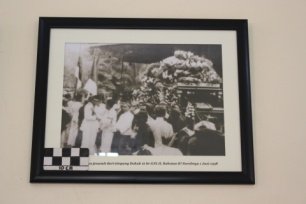 Situasi iringan jenazah dari simpang Dukuh ke GNI