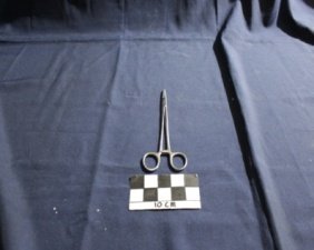 Needle Holdes (Gunting)