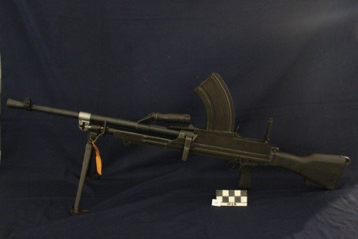 Senapan Mesin Ringan Bren Mk II kaliber .303 (7.7x56 mmR)